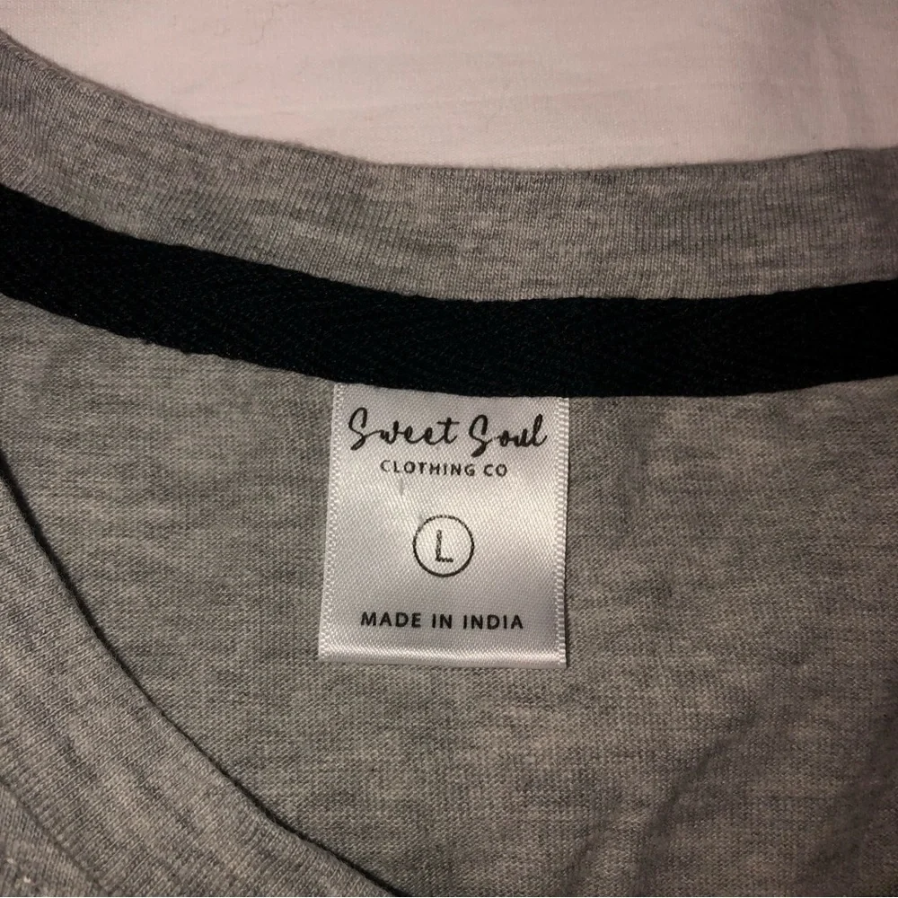 Sweet Soul Clothing Co Gray Rosa Maya Fannie Lou Harriet Sojourner T-Shirt SZ L